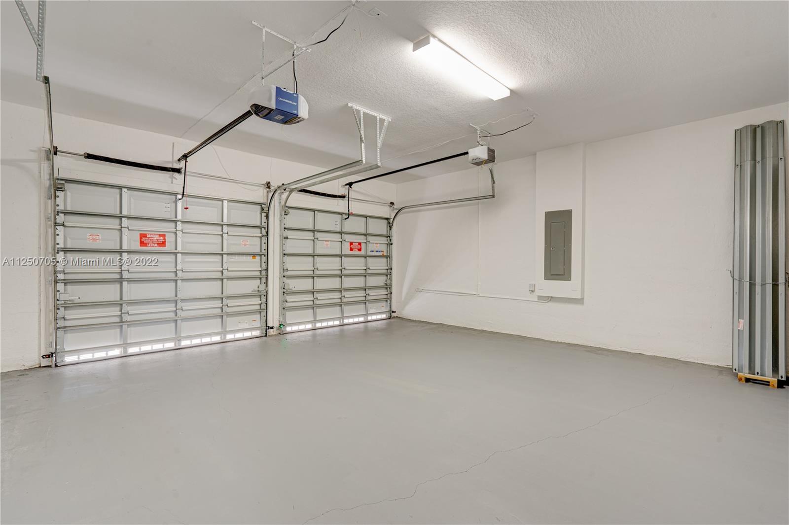 124 Northeast 25th Avenue Homestead, FL 33033 - Photo 11 of 32 a view of a garage