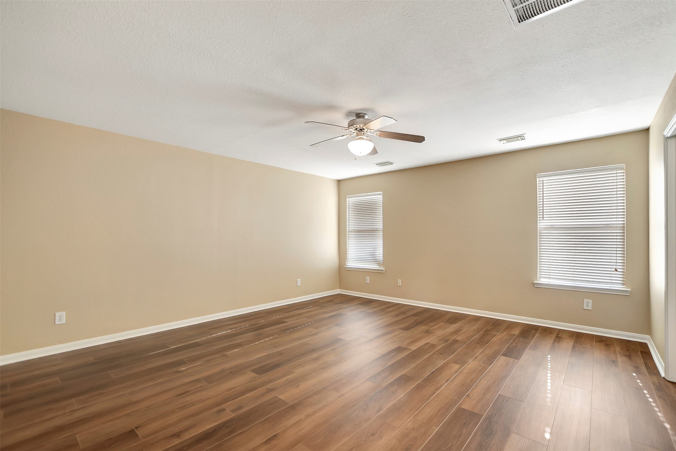 3339 Legends Shadow Drive Spring, TX 77386 - Photo 29 of 50 Gallery Image 29
