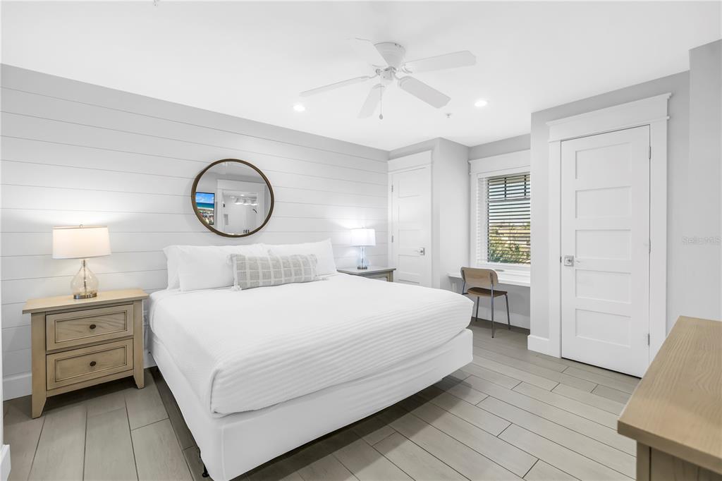316 Beach Road Sarasota, FL 34242 - Photo 61 of 98