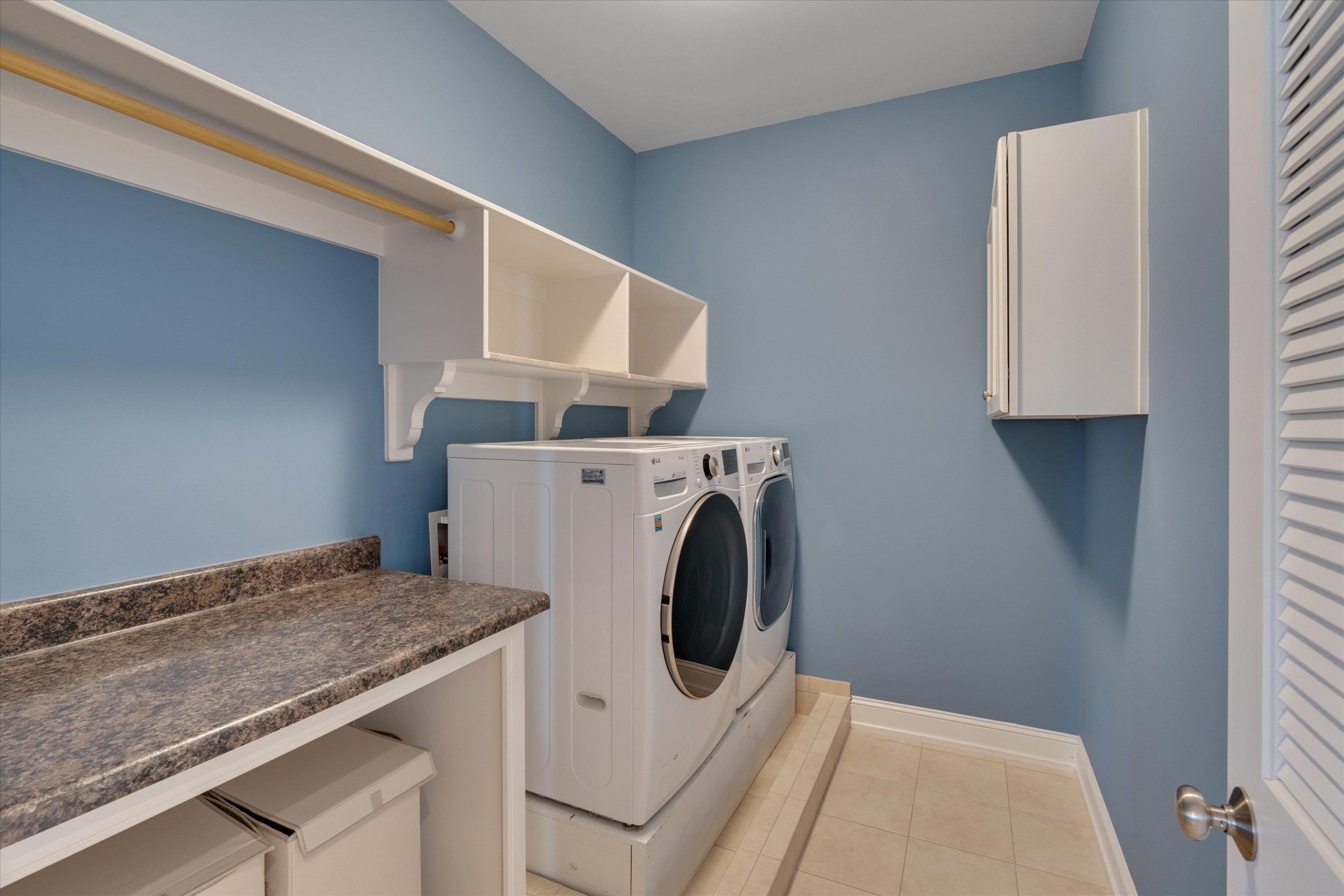 2704 Full Circle Raleigh, NC 27613 - Photo 28 of 32 Photo 28