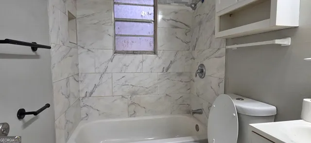 $2,100 | 449 Charter Oak Drive Southwest, Atlanta, GA 30331