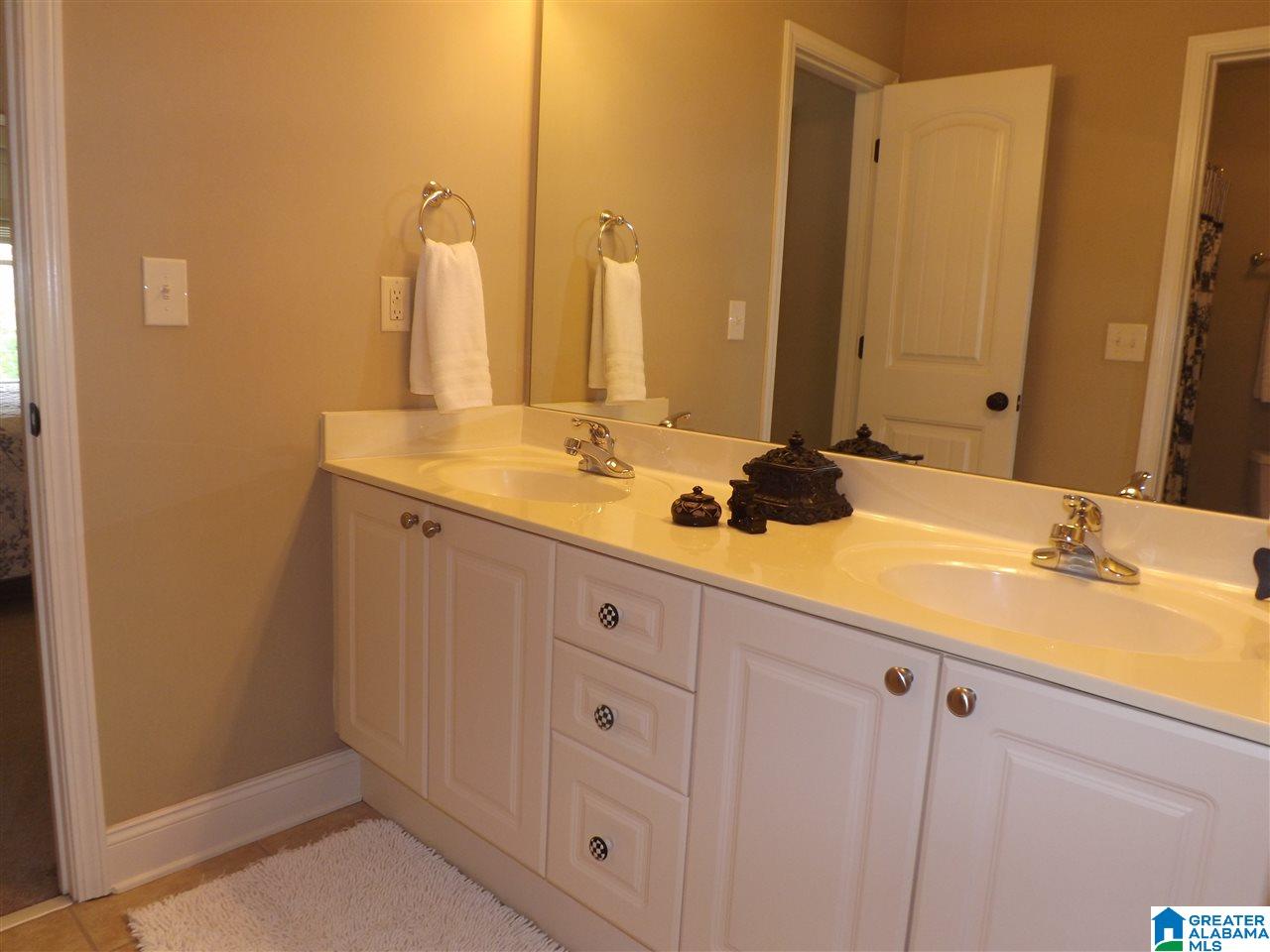 208 Widgeon Circle Alabaster, AL 35007 - Photo 36 of 44