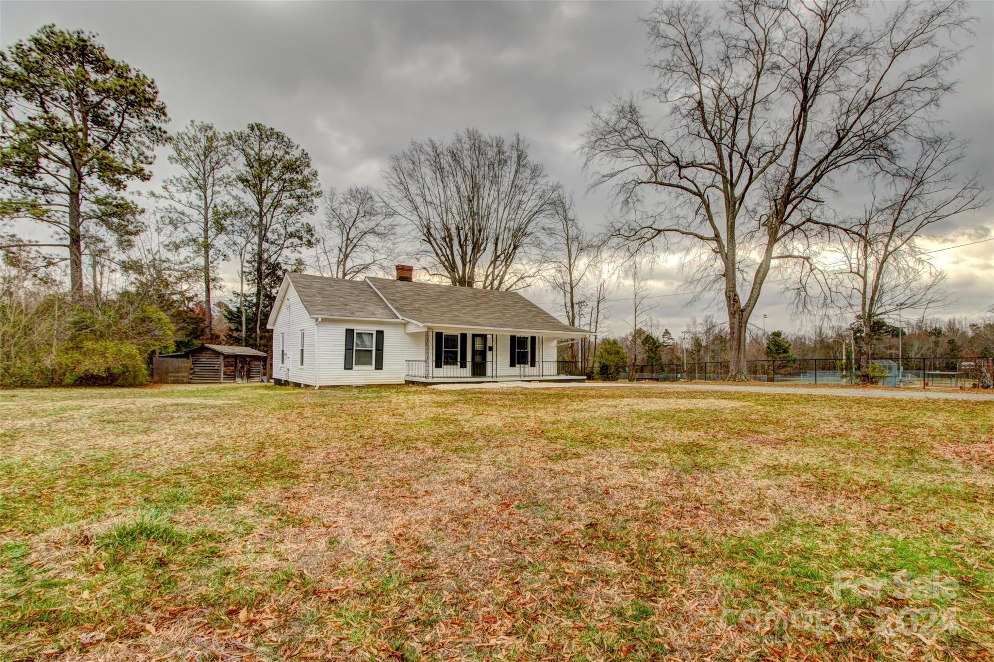 211 South Rudisill Ave