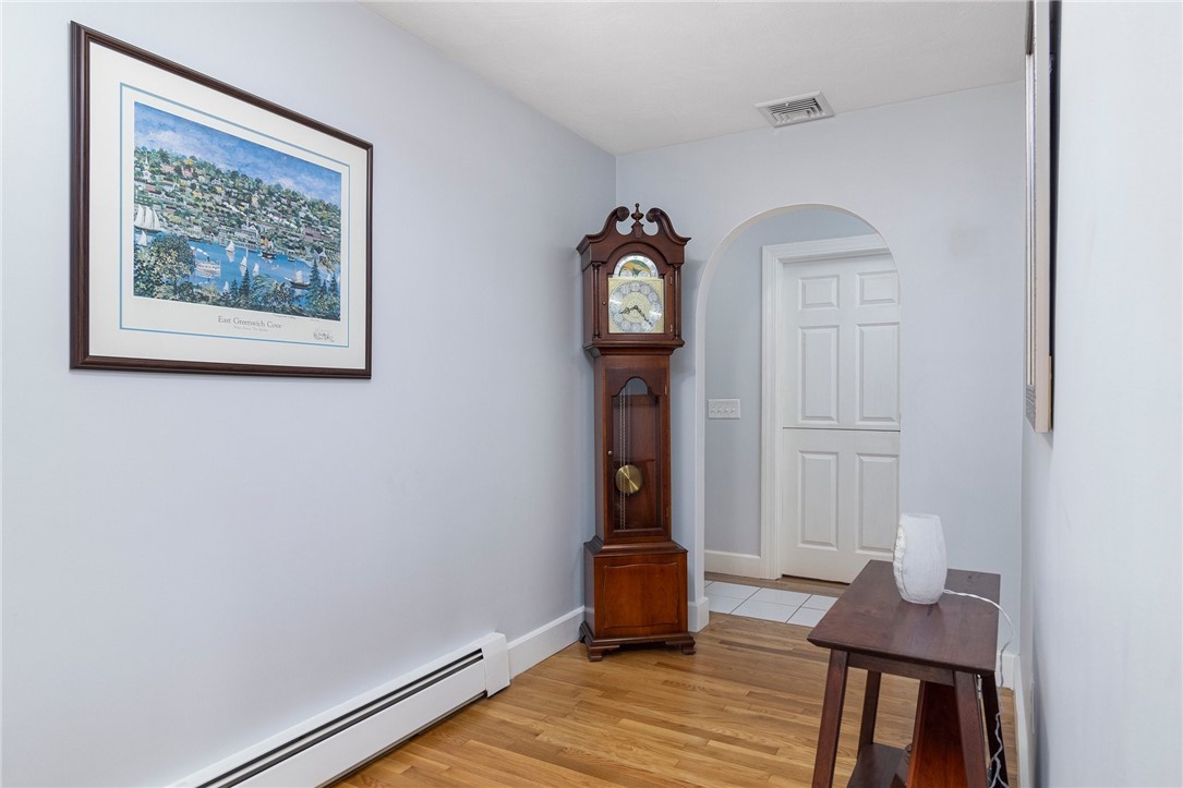 350 Shippee Road East Greenwich, RI 02818 - Photo 17 of 38 Gallery Image 17