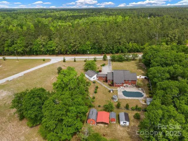 a picture of city view