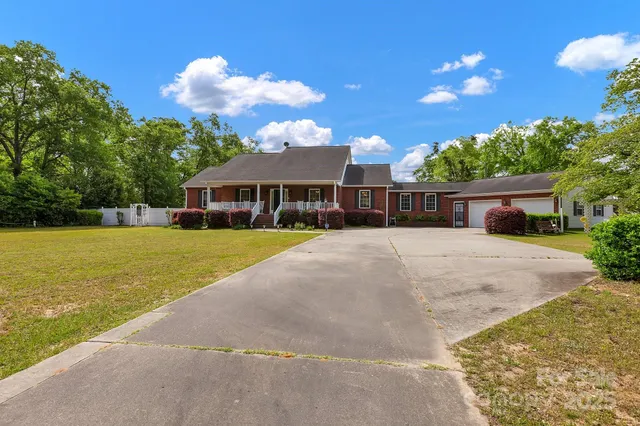 a front view of house with yard