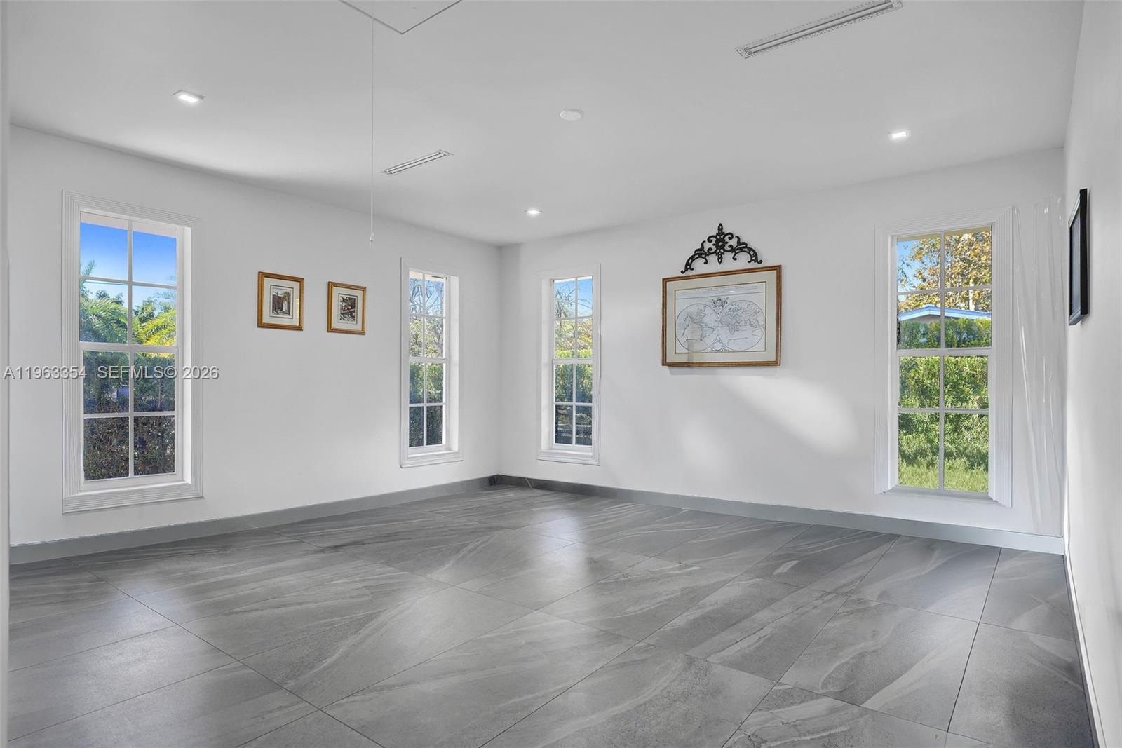 19955 Southwest 186th Street Miami, FL 33187 - Photo 18 of 35