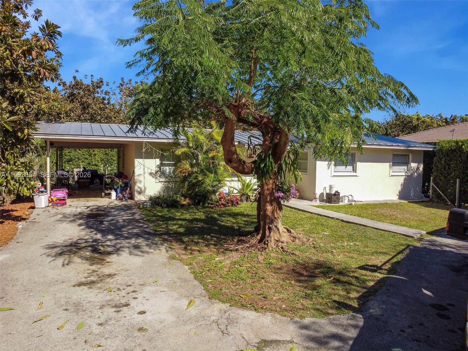 19955 Southwest 186th Street Miami, FL 33187 - Photo 6 of 35