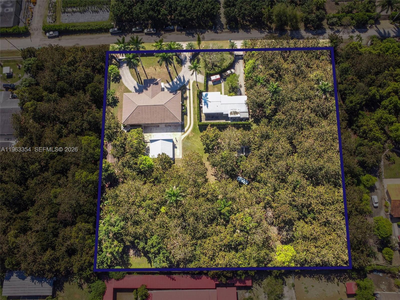 19955 Southwest 186th Street Miami, FL 33187 - Photo 9 of 35