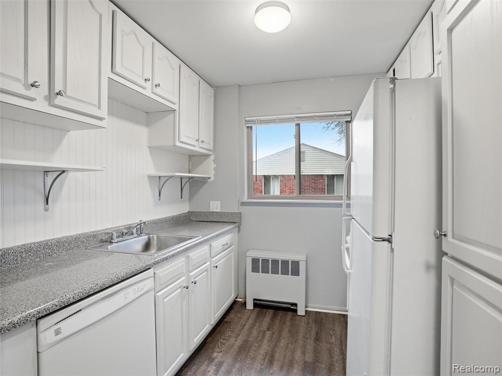 11420 Canal Road, Unit 203 Sterling Heights, MI 48314 - Photo 11 of 19 Gallery Image 11