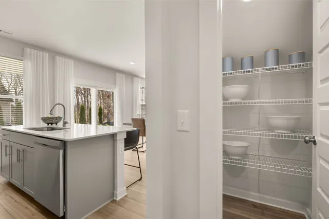 $379,990 | 1321 Gentry Drive, Clarksville, TN 37043