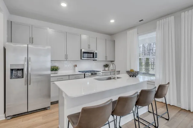 $379,990 | 1321 Gentry Drive, Clarksville, TN 37043