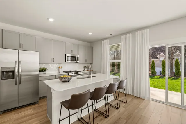 $379,990 | 1321 Gentry Drive, Clarksville, TN 37043