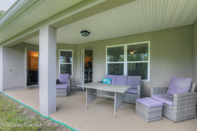 $419,900 | 443 Lanfair Avenue, Sebastian, FL 32958