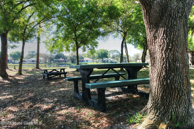 $419,900 | 443 Lanfair Avenue, Sebastian, FL 32958