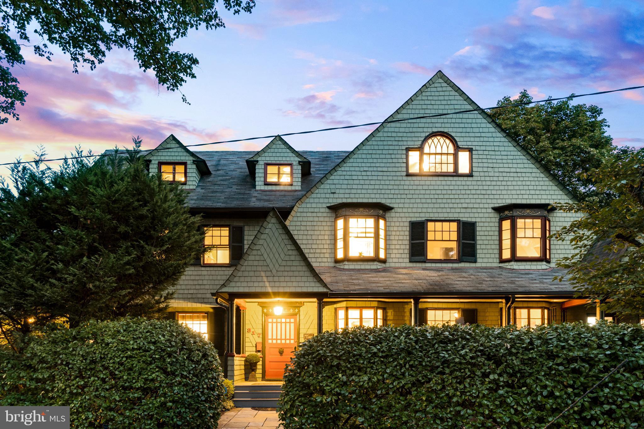 317 Hawthorn Road Baltimore, MD 21210 - Photo 4 of 59 Front view at twilight