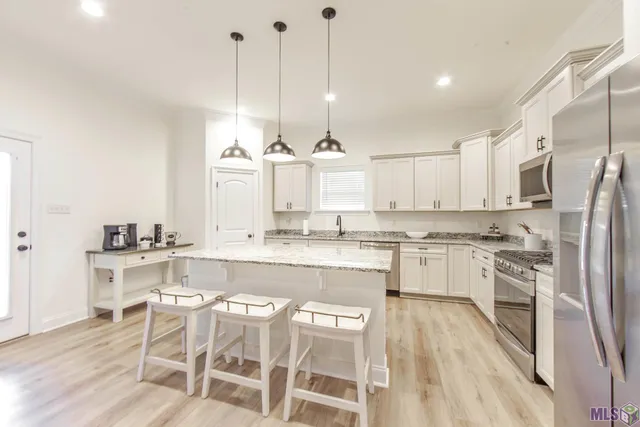 $385,000 | 331 Modesto Drive, Houma, LA 70364