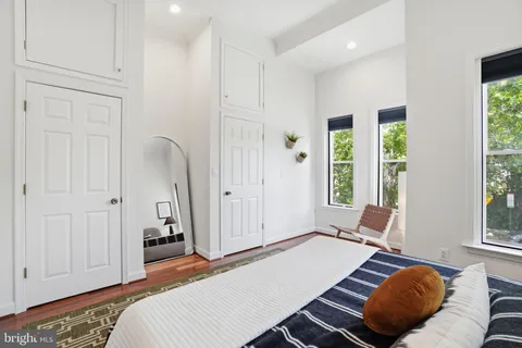 $800,000 | 723 L Street Northeast, Washington, DC 20002