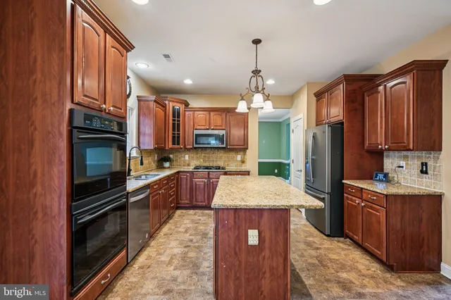 $572,999 | 122 Whitetail Pass, Franklinville, NJ 08322