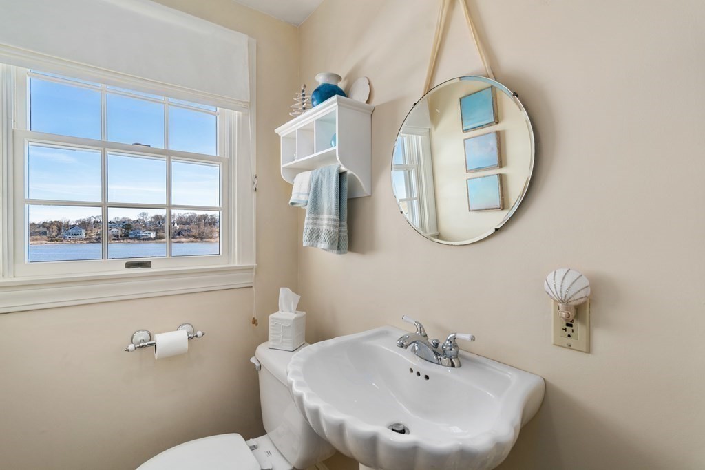 9 Seagate Circle Scituate, MA 02066 - Photo 16 of 33