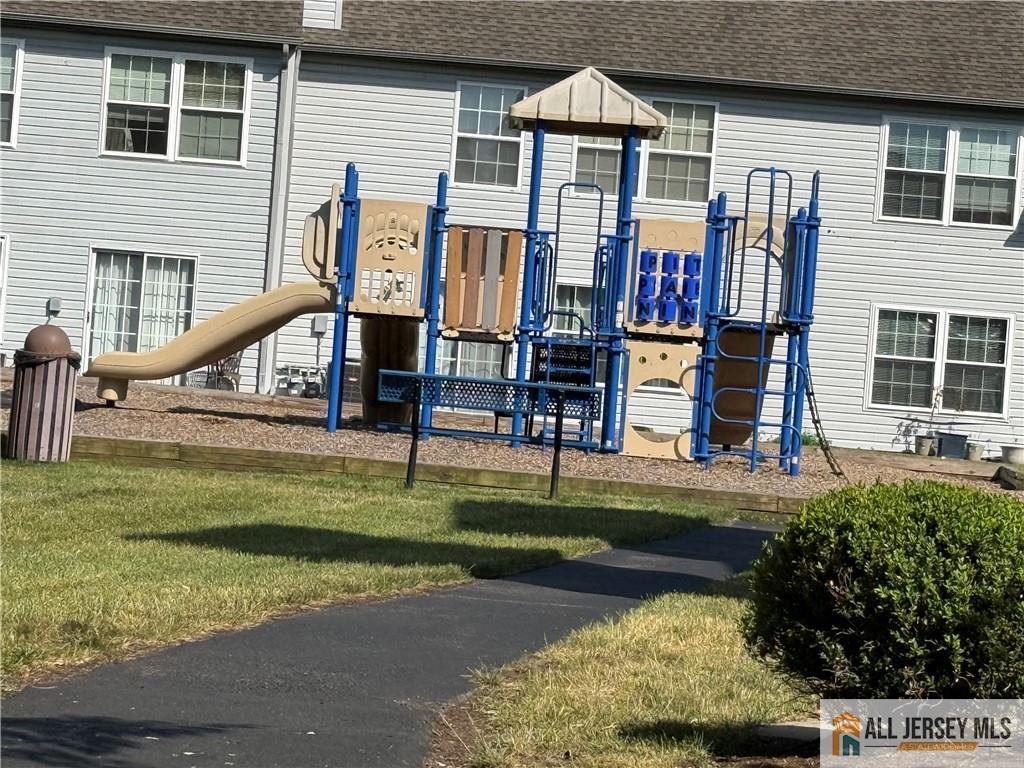 421 Draco Road, Unit 421 Piscataway, NJ 08854 - Photo 11 of 11