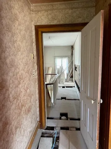 $99,900 | 42 West Chicago Street, Quincy, MI 49082