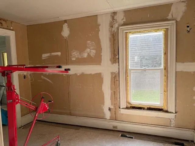 $99,900 | 42 West Chicago Street, Quincy, MI 49082