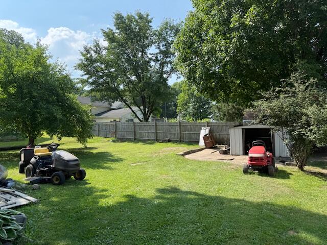 42 West Chicago Street Quincy, MI 49082 - Photo 2 of 19 IMG_0440