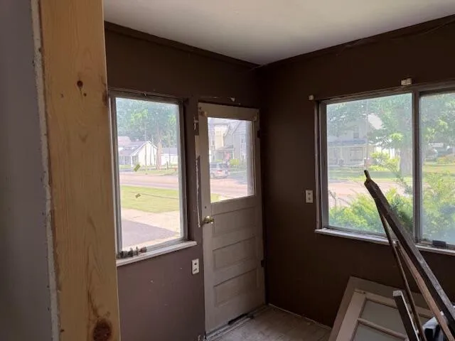 $99,900 | 42 West Chicago Street, Quincy, MI 49082