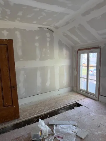 $99,900 | 42 West Chicago Street, Quincy, MI 49082