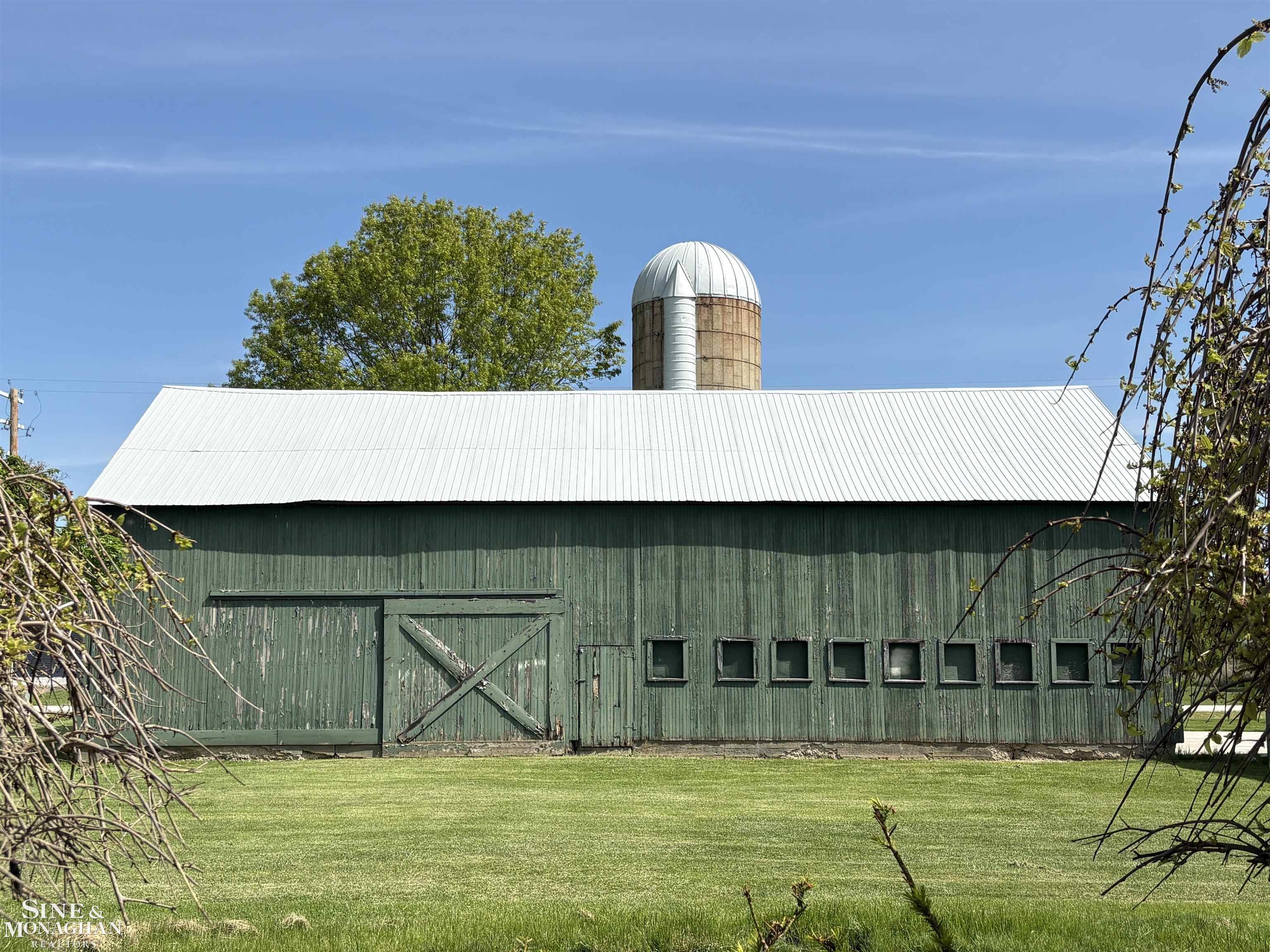 6281 Lindsey Road East China, MI 48054 - Photo 48 of 55