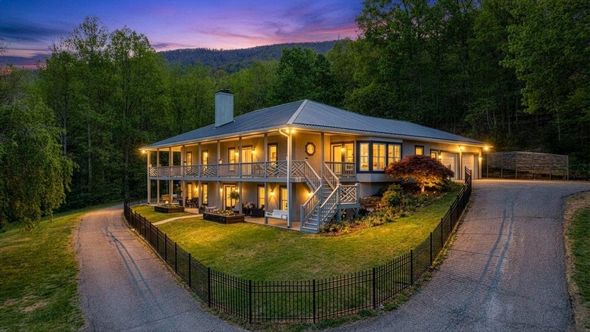 649 Greyledge Road Buchanan, VA 24066 - Photo 2 of 75