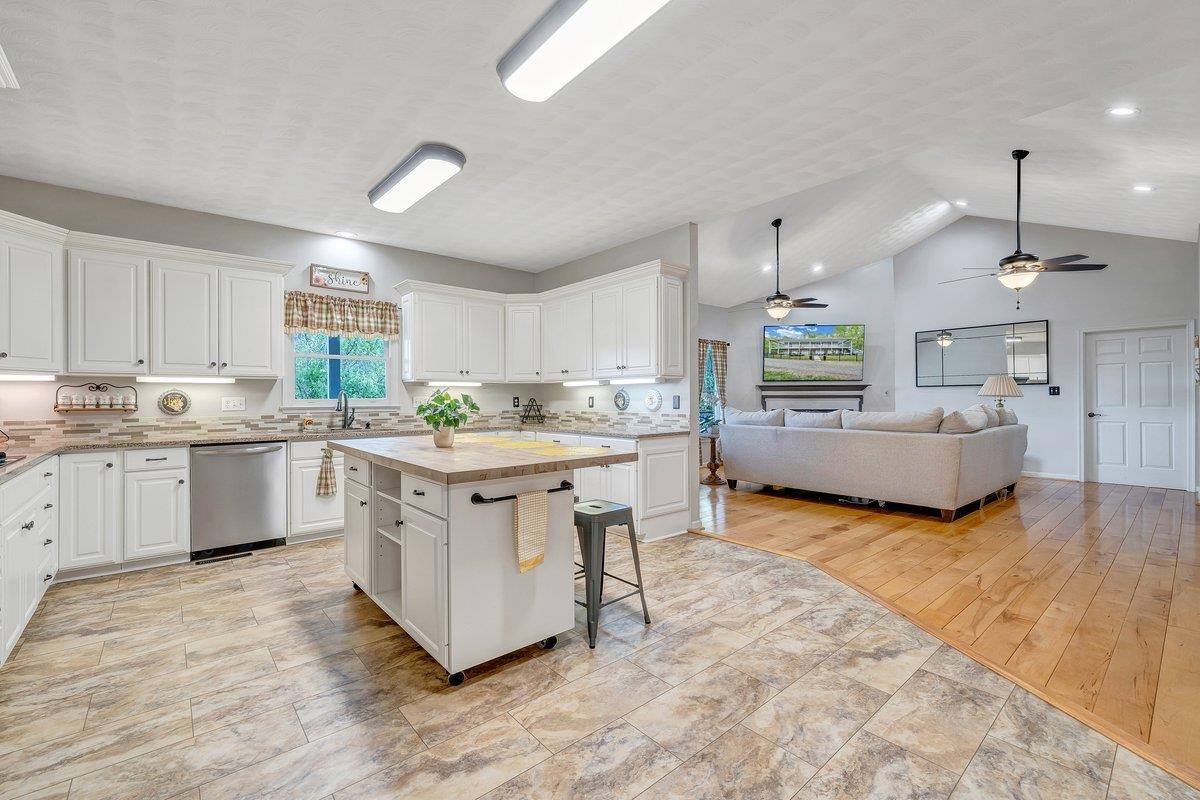 649 Greyledge Road Buchanan, VA 24066 - Photo 33 of 75