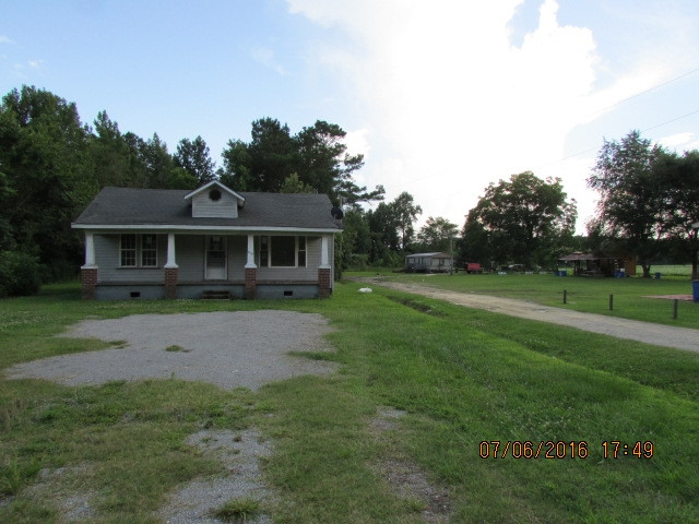 210 East Modlin Road Ahoskie, NC 27910 - Photo 1 of 1 Main View