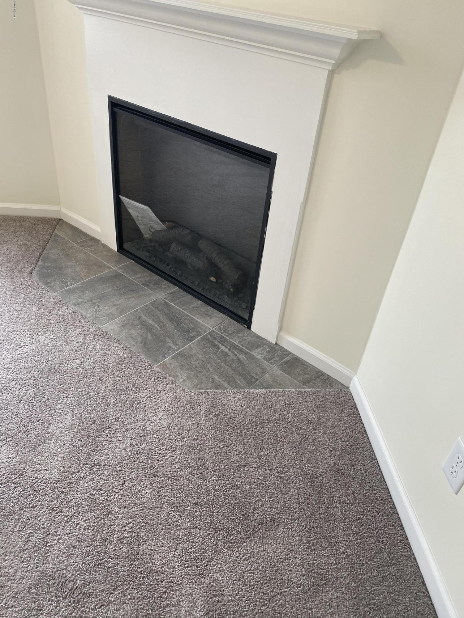 900 Spring Forest Road, Unit J7 Greenville, NC 27834 - Photo 2 of 8 Fireplace