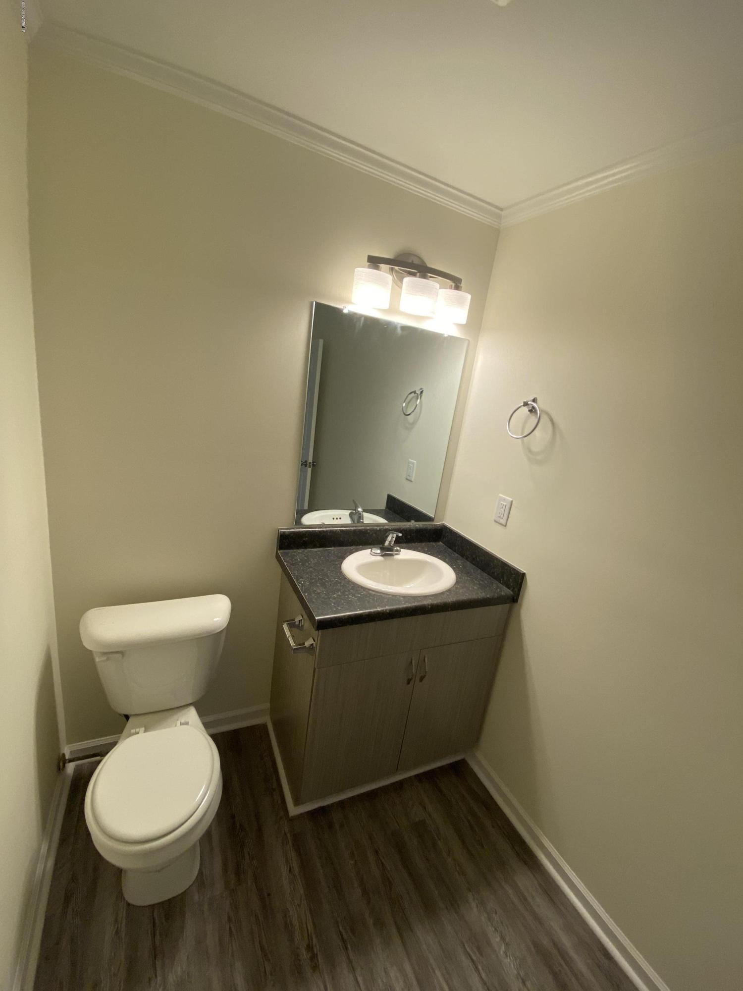 900 Spring Forest Road, Unit J7 Greenville, NC 27834 - Photo 7 of 8 Half Bath