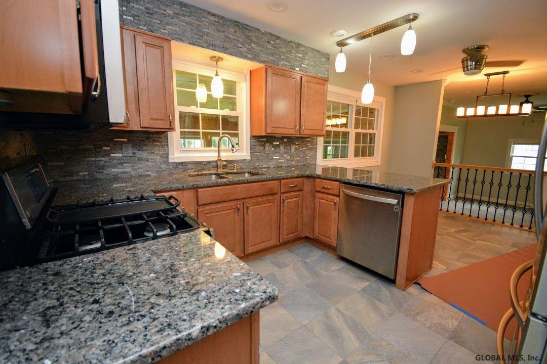 45 Princetown Road Rotterdam, NY 12306 - Photo 11 of 49 Photo 11