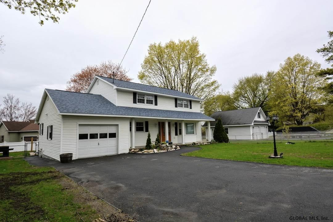 45 Princetown Road Rotterdam, NY 12306 - Photo 2 of 49 Photo 2