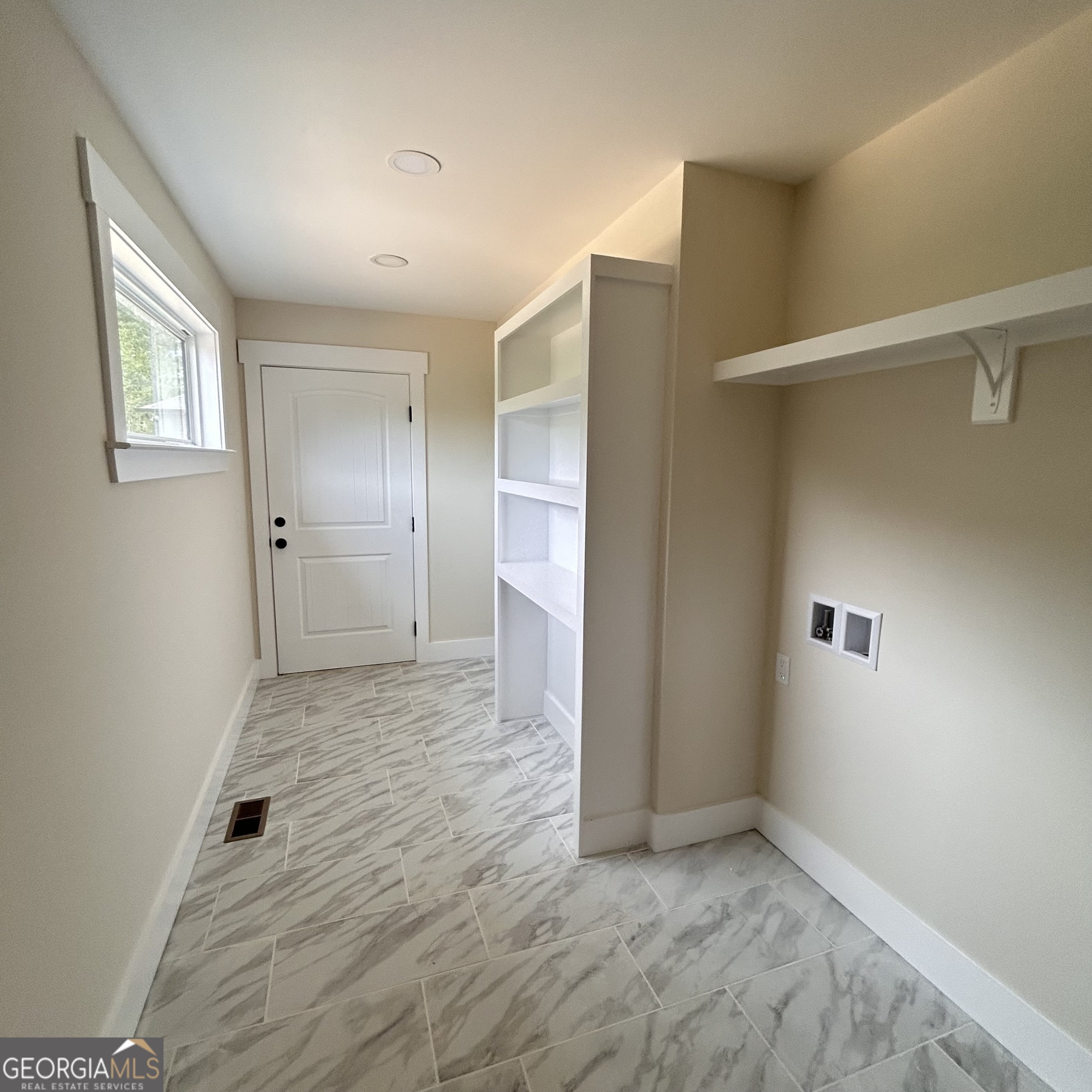 1143 Bell Loop Chatsworth, GA 30705 - Photo 16 of 21