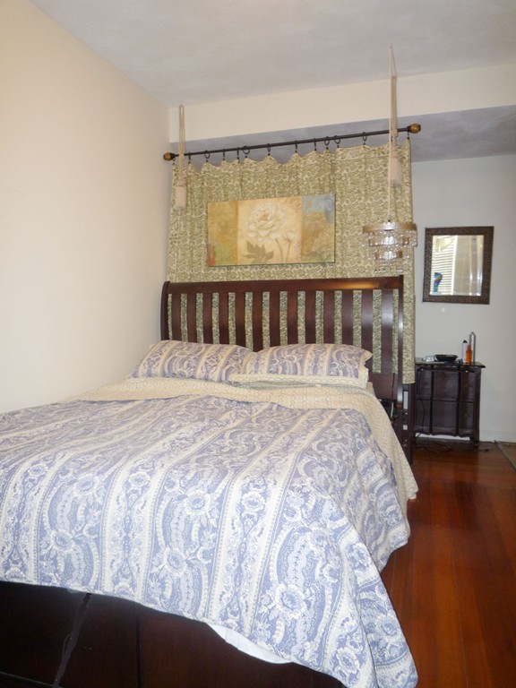 17 Columbia Road Wakefield, MA 01880 - Photo 5 of 9 Gallery Image 5