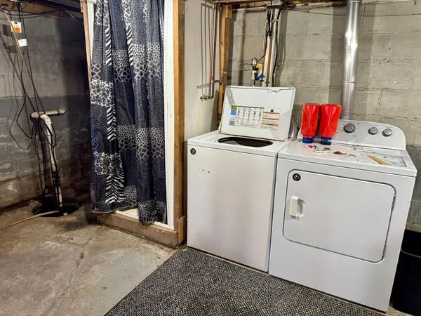 $75,000 | 156 Main Street, Waltham, MN 55982