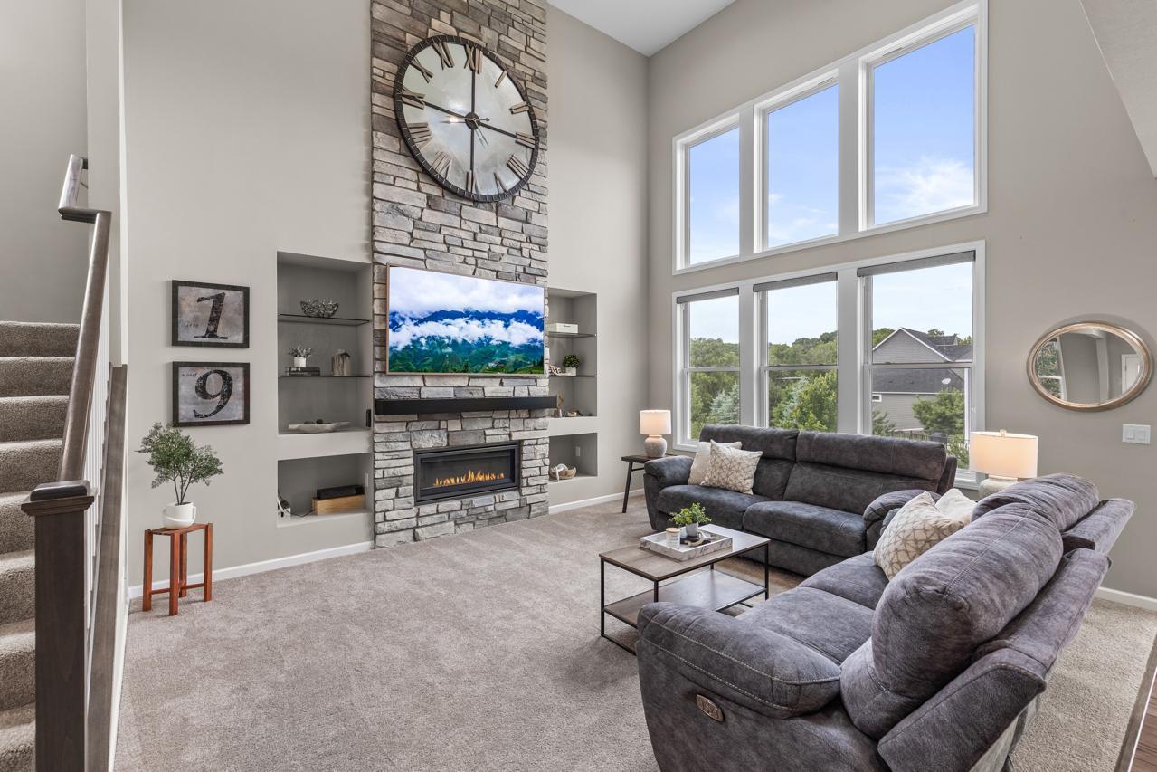 16894 Reeder Ridge Eden Prairie, MN 55347 - Photo 12 of 64