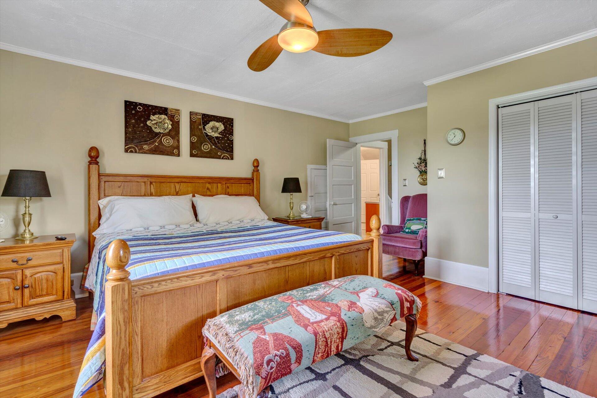 6044 Cove Road Roanoke, VA 24019 - Photo 20 of 67 20-SHOWS GREAT-15