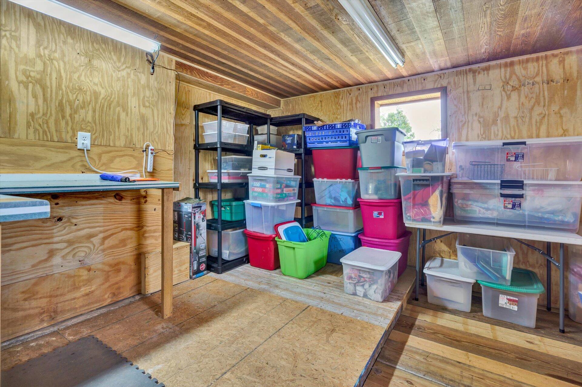 6044 Cove Road Roanoke, VA 24019 - Photo 47 of 67 47-SHOWS GREAT-32