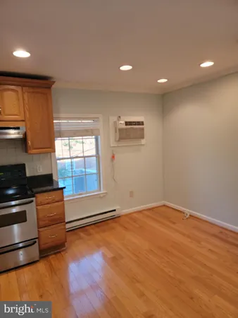 $1,800 | 133 North Payne Street, Unit 2, Alexandria, VA 22314