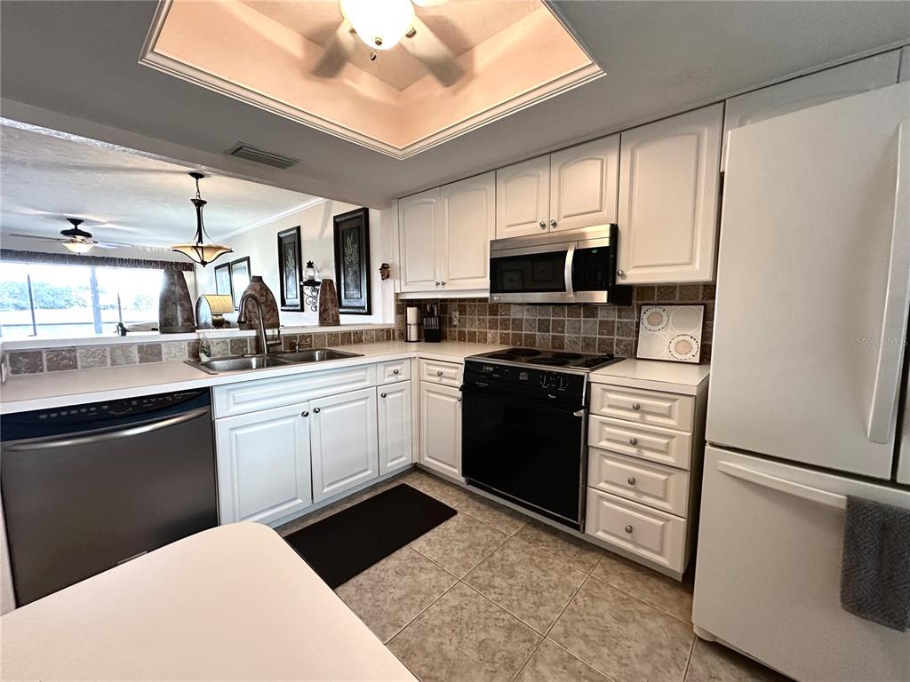 1340 San Cristobal Avenue, Unit 103 Punta Gorda, FL 33983 - Photo 6 of 40