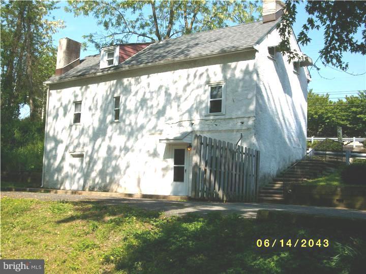 1861 Mill Road Boothwyn, PA 19061 - Photo 2 of 6 Exterior Back