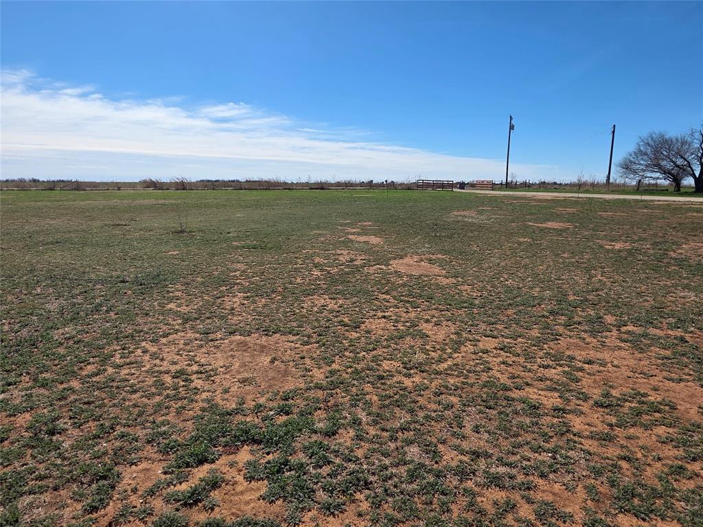 1225 R R G Loop Olney, TX 76374 - Photo 25 of 40 a view of an ocean