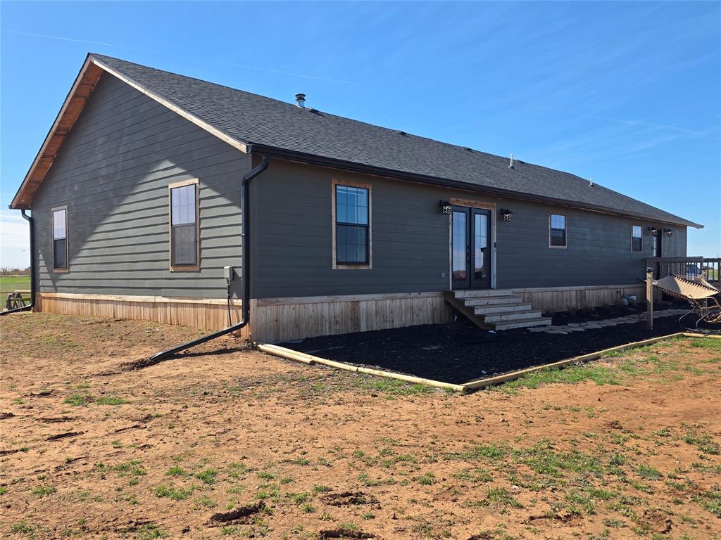 1225 R R G Loop Olney, TX 76374 - Photo 29 of 40 a front view of house with yard