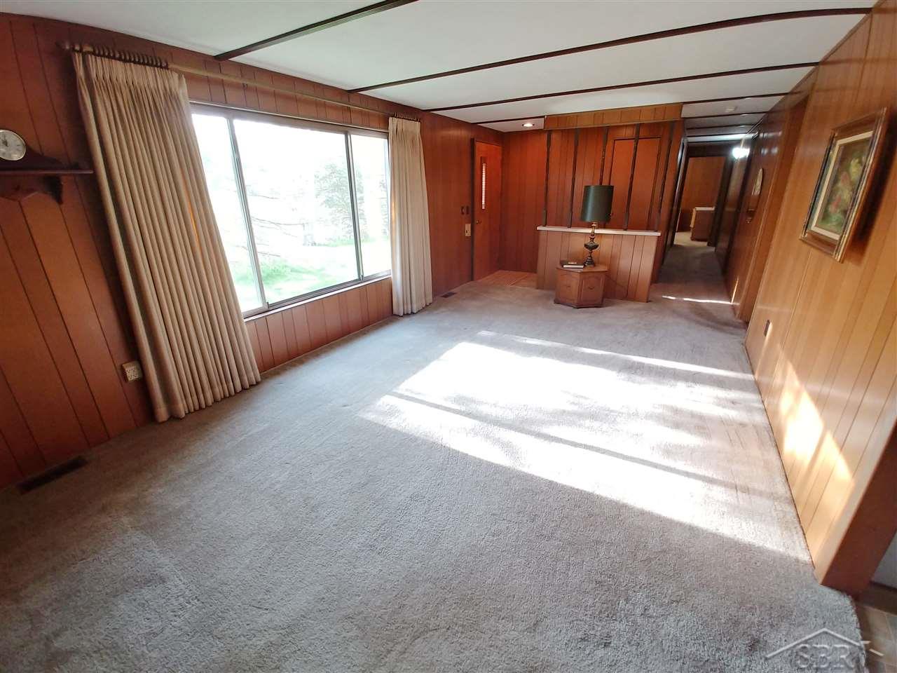 7215 South Graham Road St. Charles, MI 48655 - Photo 16 of 28 31380314-15.JPG